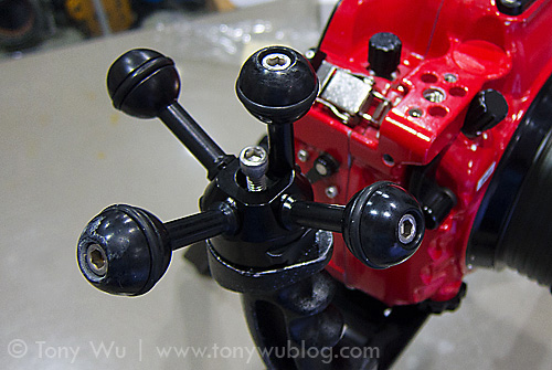 Close-up view of quad ball adapter with four balls